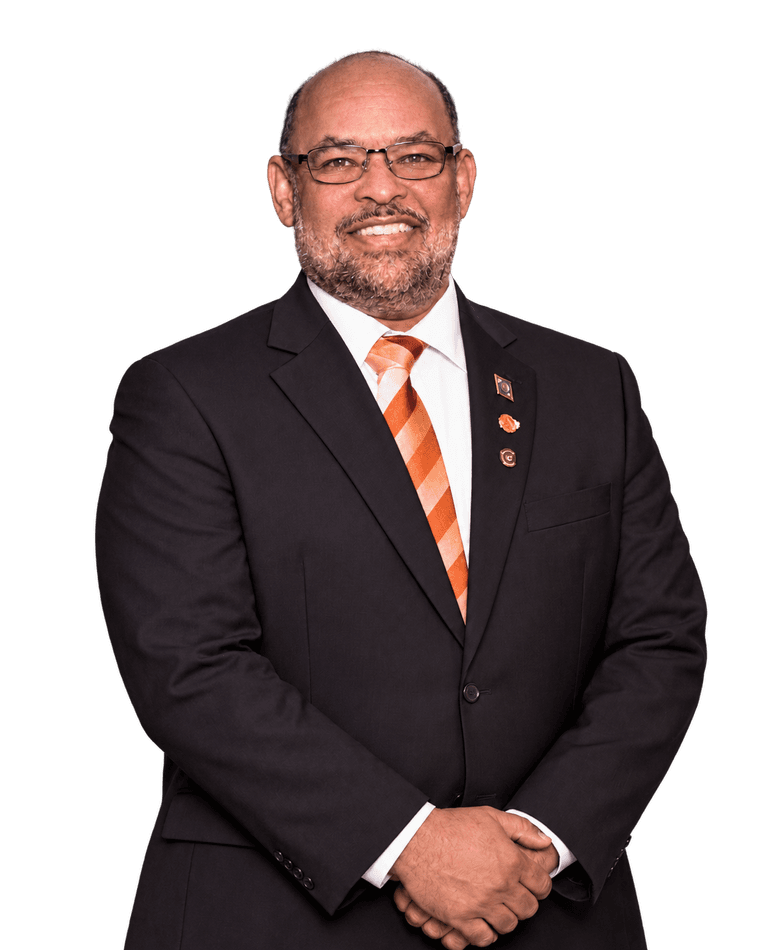 Retrato del PGD Roberto Almonte
